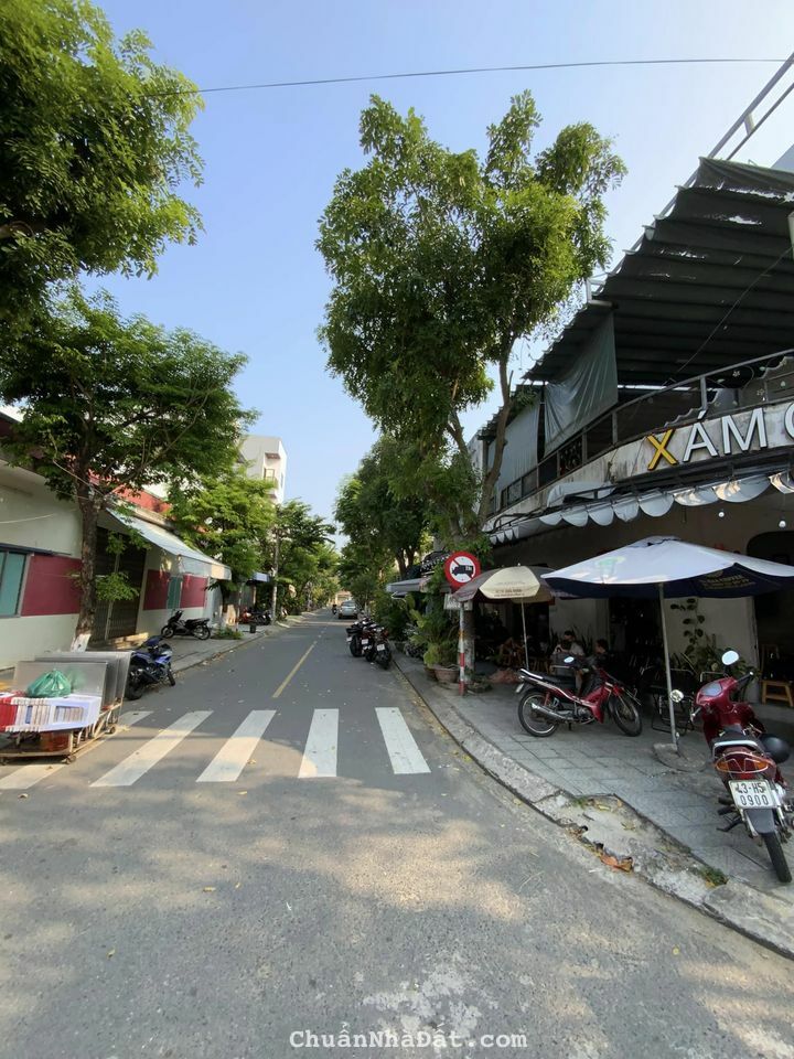 Bán nhà 4 tầng 4PN đường Đa Mặn 6, dự án Nam Việt Á, Khuê Mỹ, Ngũ Hành Sơn. 100m2 chỉ 5,5 tỷ Bán nhà 4 tầng 4PN đường Đa Mặn 6, dự án Nam Việt Á, Khuê Mỹ, Ngũ Hành Sơn. 100m2 chỉ 5,5 tỷ