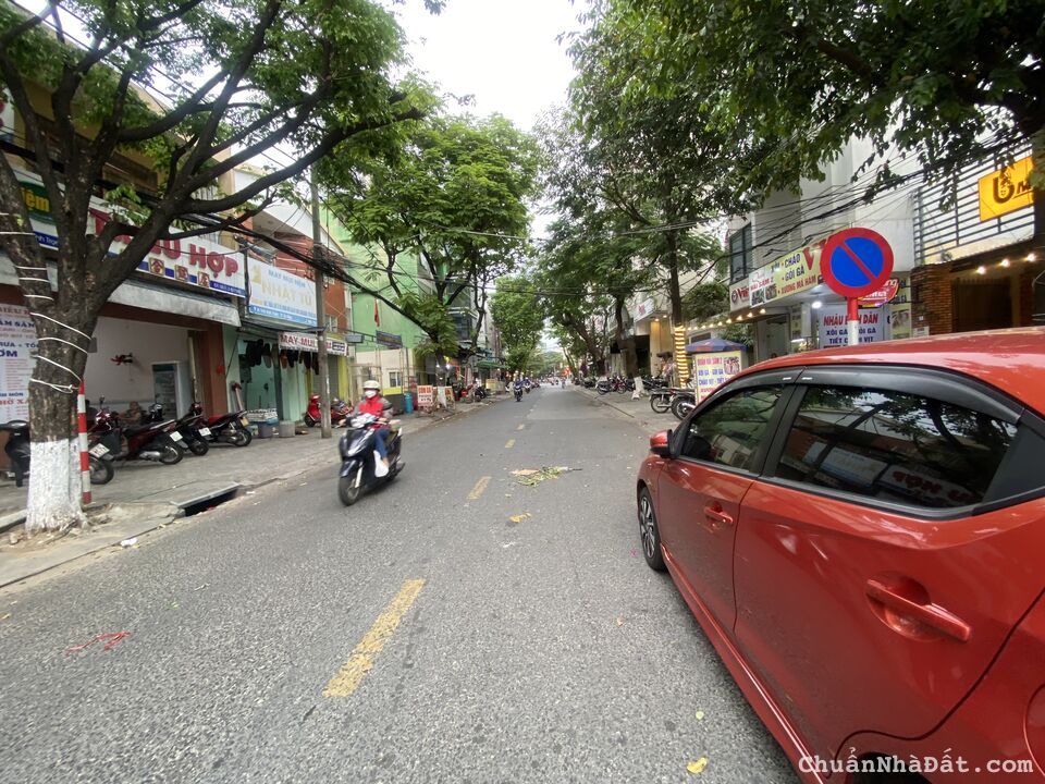 sập hầm!! Bán rẻ tòa nhà 3 tầng kẹp cống 445m Trần Bình Trọng, Hải Châu. rẻ hơn NH định giá 10 tỷ