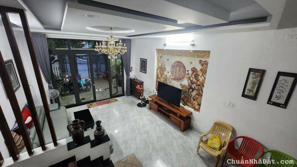 Bán nhà 3 tầng đường Giang Châu 3, khu Nam Việt Á, chân cầu Tuyên Sơn, Ngũ Hành Sơn chỉ 6,5 tỷ