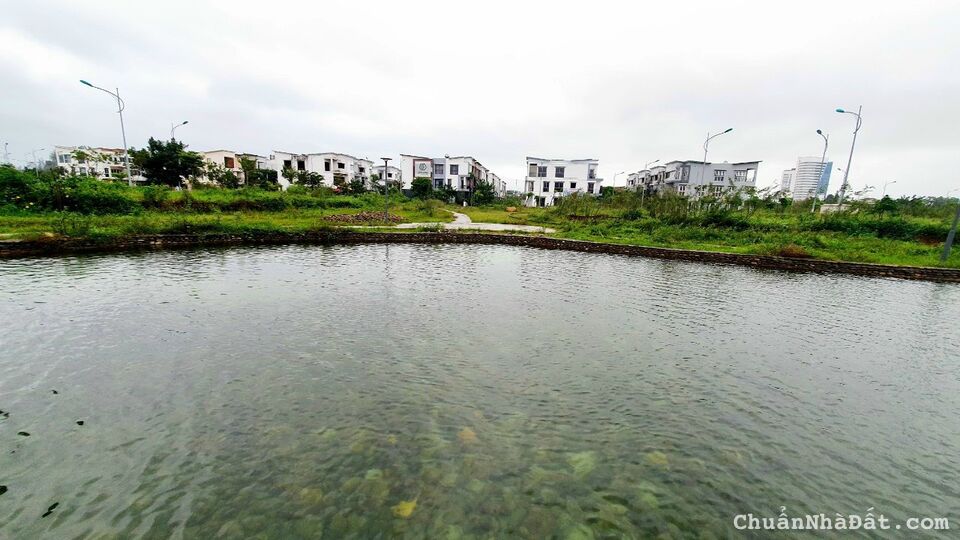 Bán lô biệt thự góc 3 mặt tiền đường 33m rộng 195,5m vuông vức chỉ 35tr/m