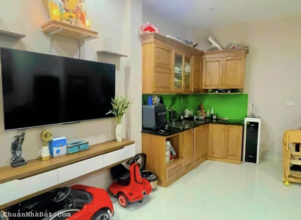 📣📣📣  NHÀ HIẾM KHU HAI BÀ TRƯNG 52M - CHỈ 3.x tỷ SIÊU ĐẸP - NGÕ DỄ TÌM -XE MÁY QUAY ĐẦU THOẢI MÁI