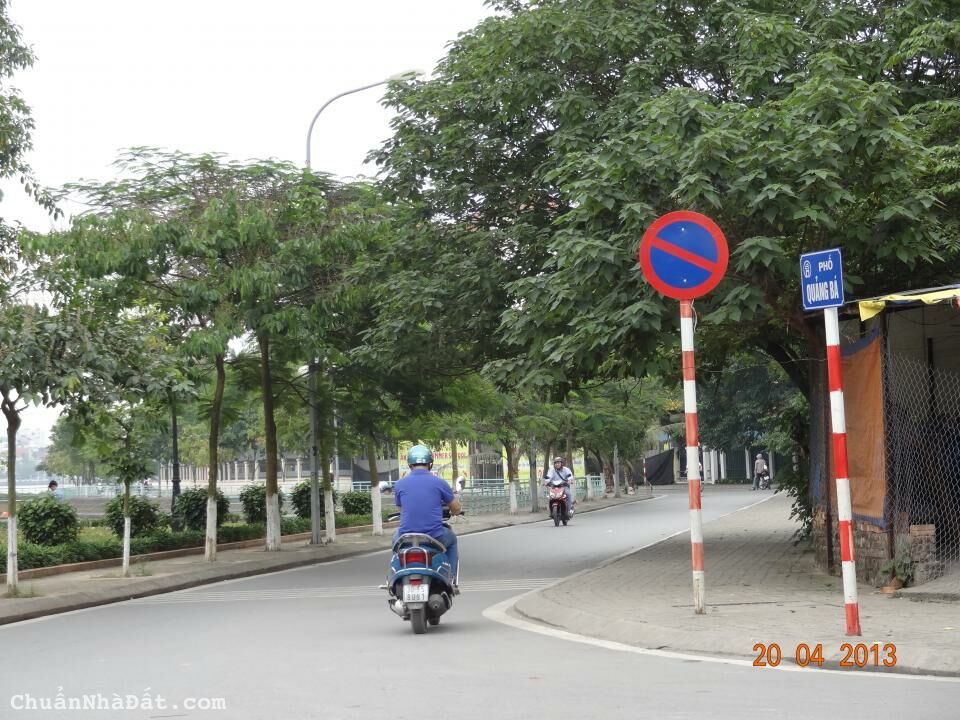 Siêu Phẩm Tây Hồ_BÁN GẤP Biệt Thự Lô Góc 300m2 Phố Quảng Bá, Giá Nhỉnh 60 tỷ