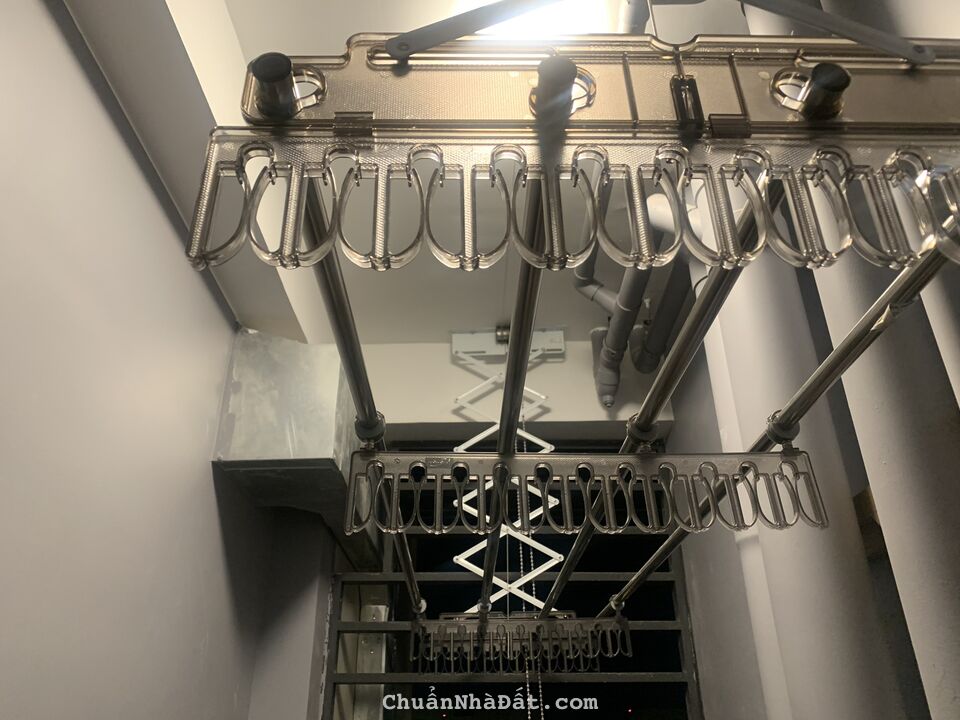 Bán căn hộ 2PN full nội thất, có sổng hồng tại Vinhomes Quận 9 chỉ 2,3 tỷ bao thuế phí Bán căn hộ 2PN full nội thất, có sổng hồng tại Vinhomes Quận 9 chỉ 2,3 tỷ bao thuế phí