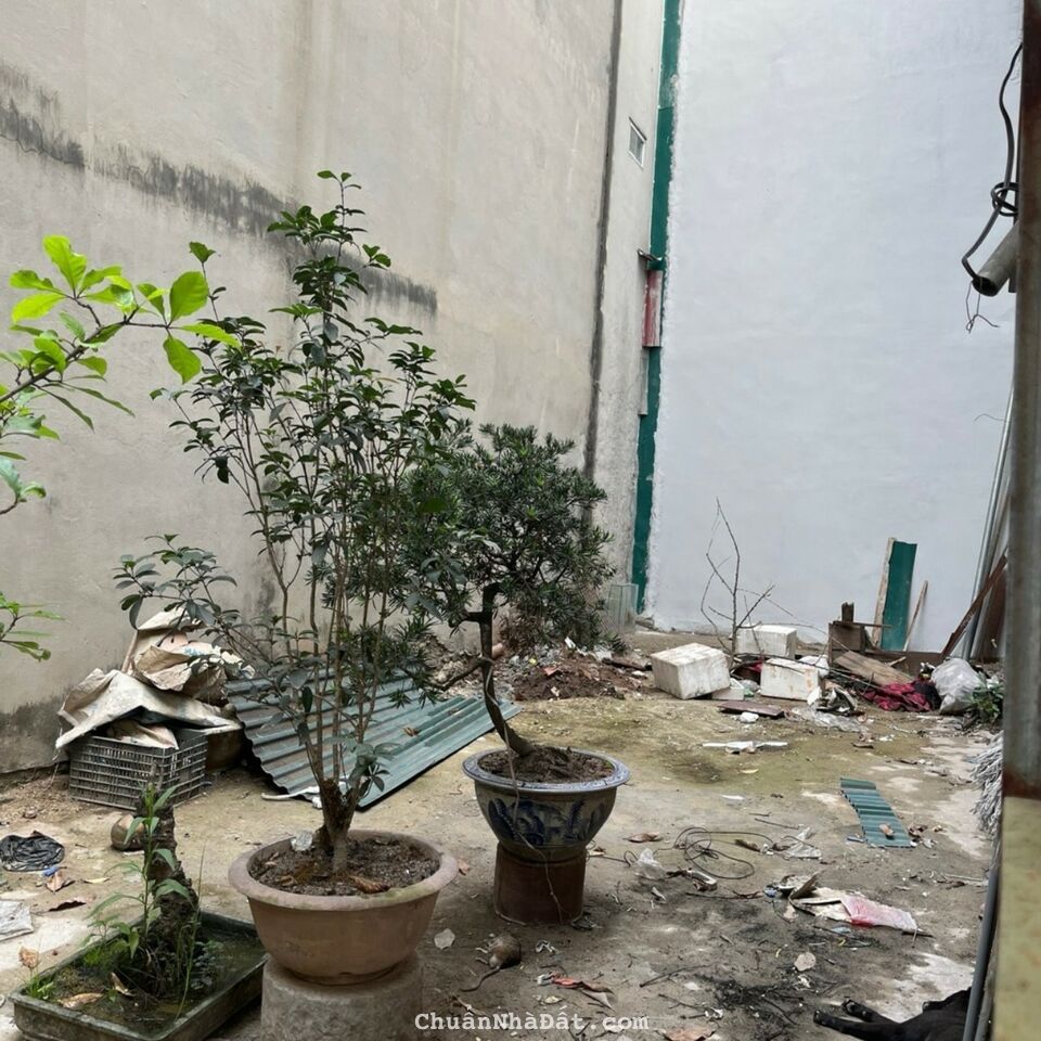 Bán đất Nam Dư, Hoàng Mai 57m2, mặt tiền 4m, ôtô đỗ, 5.75 tỷ.