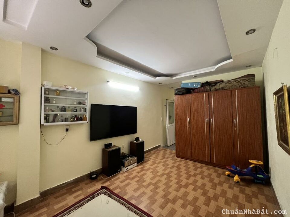 Nhà mặt ngõ Nam Dư, Hoàng Mai gần phố - an sinh đỉnh 32m2x5 tầng, 3.7 tỷ.