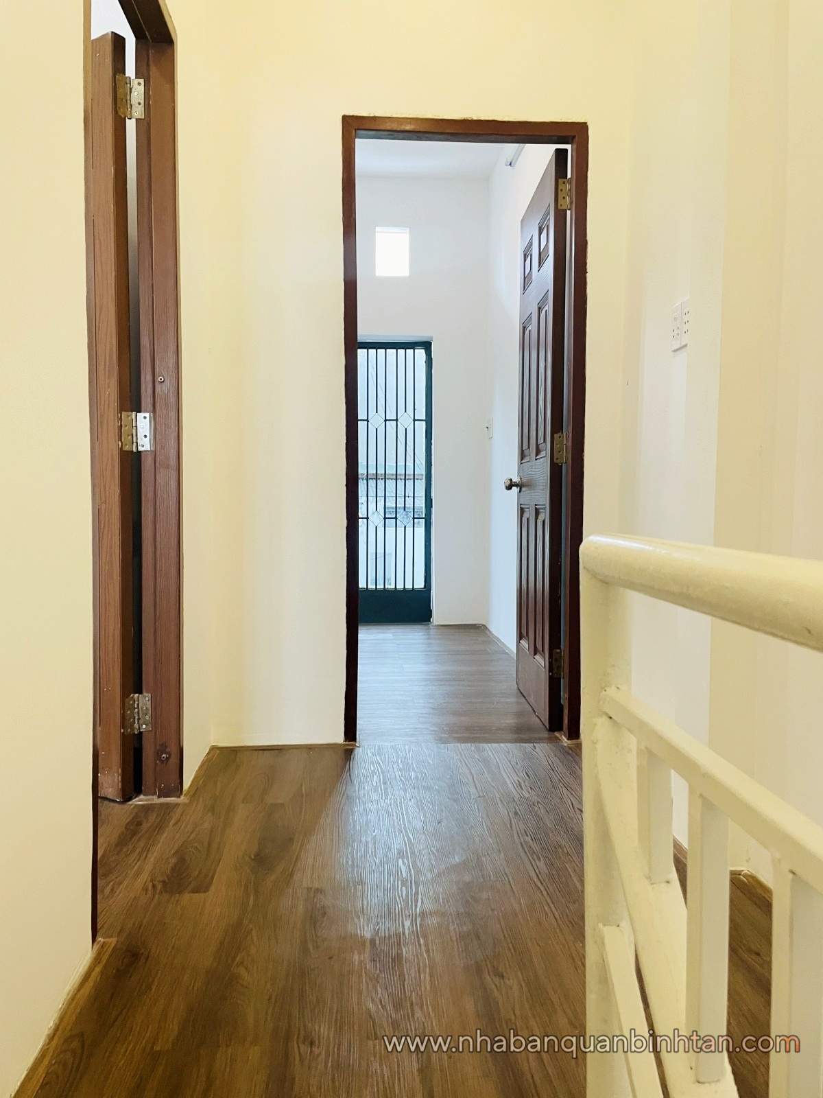 HẺM XE HƠI THÔNG 688 TÂN KỲ TÂN QUÝ-ĐƯỜNG SỐ 8 BÌNH HƯNG HÒA_NHÀ ĐẸP