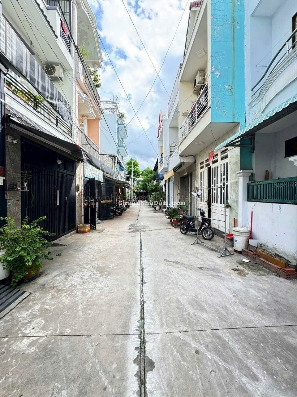 HẺM 964 TÂN KỲ TÂN QUÝ_4X11 TRỆT LỬNG_KO QUY HOẠCH KO LỘ GIỚI