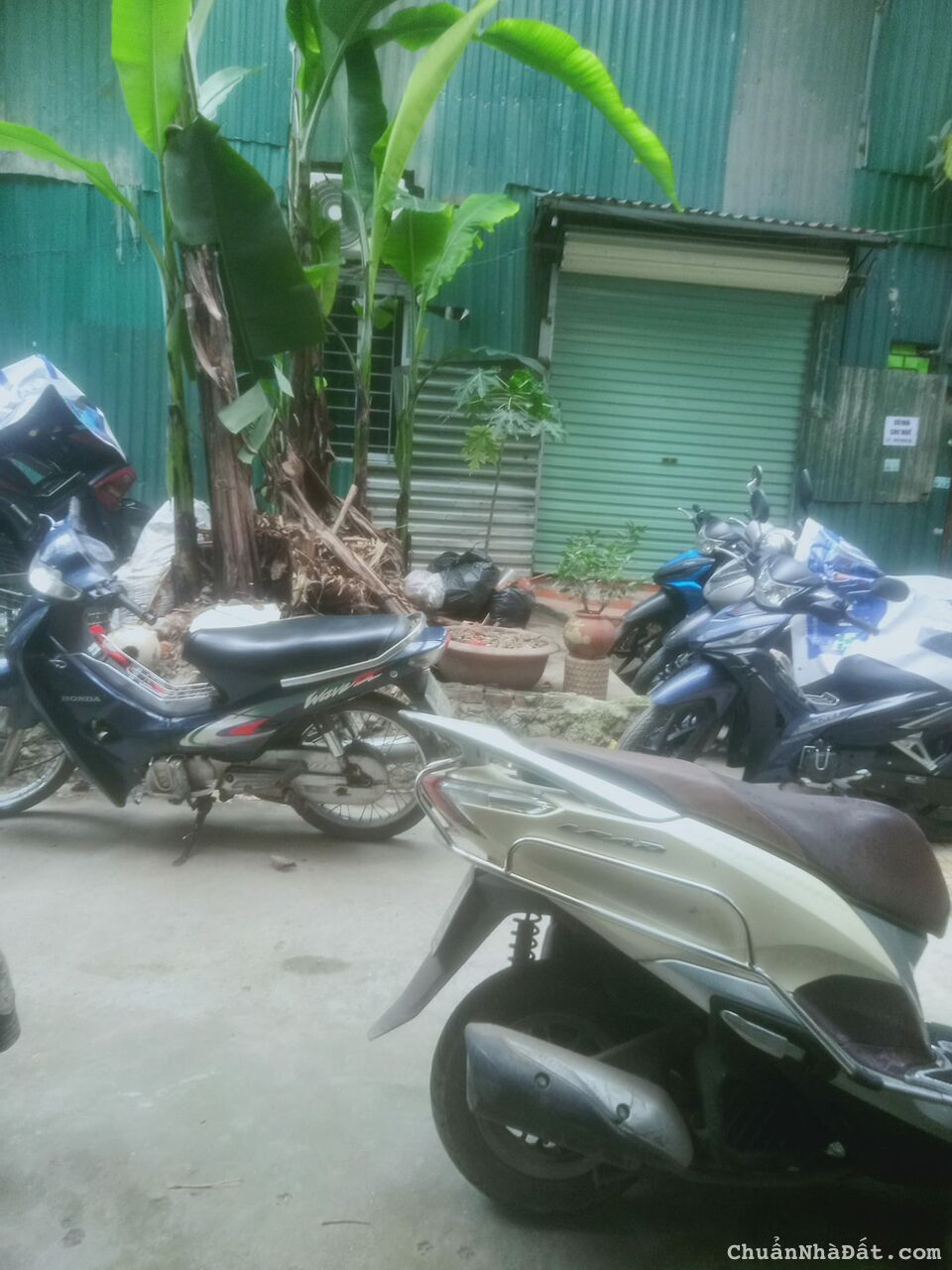 Cho thuê kho tại Nguyễn Xiển, bàn giao luôn