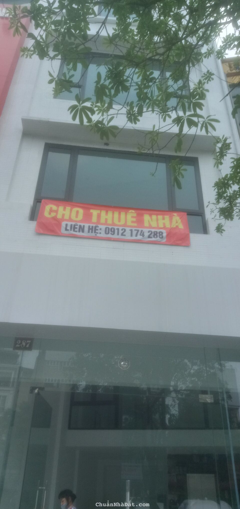 Cho thuê nhà mặt phố số 287 phố Trần Khát Chân, quận Hai Bà Trưng. Cho thuê nhà mặt phố số 287 phố Trần Khát Chân, quận Hai Bà Trưng.