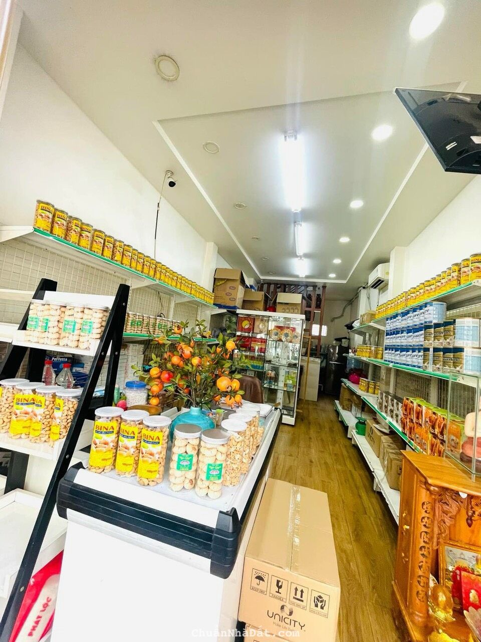 NHÀ 1 Trệt + 1 Lửng + 1 Lầu 56.7M NHÀ 2MT ✅GIÁ CHỈ 5,4 TỶ NHÀ 1 Trệt + 1 Lửng + 1 Lầu 56.7M NHÀ 2MT ✅GIÁ CHỈ 5,4 TỶ