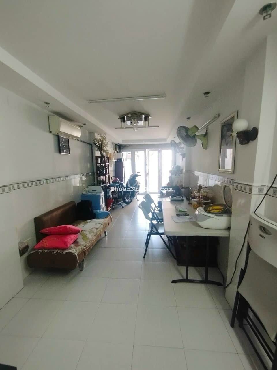 Giảm tiếp 300 triệu - Giá mới 6.9 tỷ Tổng giảm 1.6 tỷ HẺM XE HƠI Giảm tiếp 300 triệu - Giá mới 6.9 tỷ Tổng giảm 1.6 tỷ HẺM XE HƠI