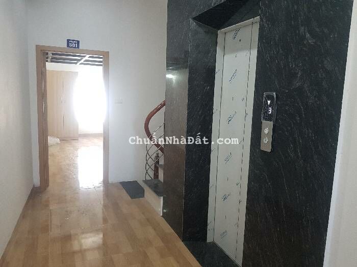 TOÀ CHUNG CƯ MINI CẦU GIẤY 7 TẦNG THANG MÁY MỚI KÍNH KOONG - 18 PHÒNG KHÉP KÍN