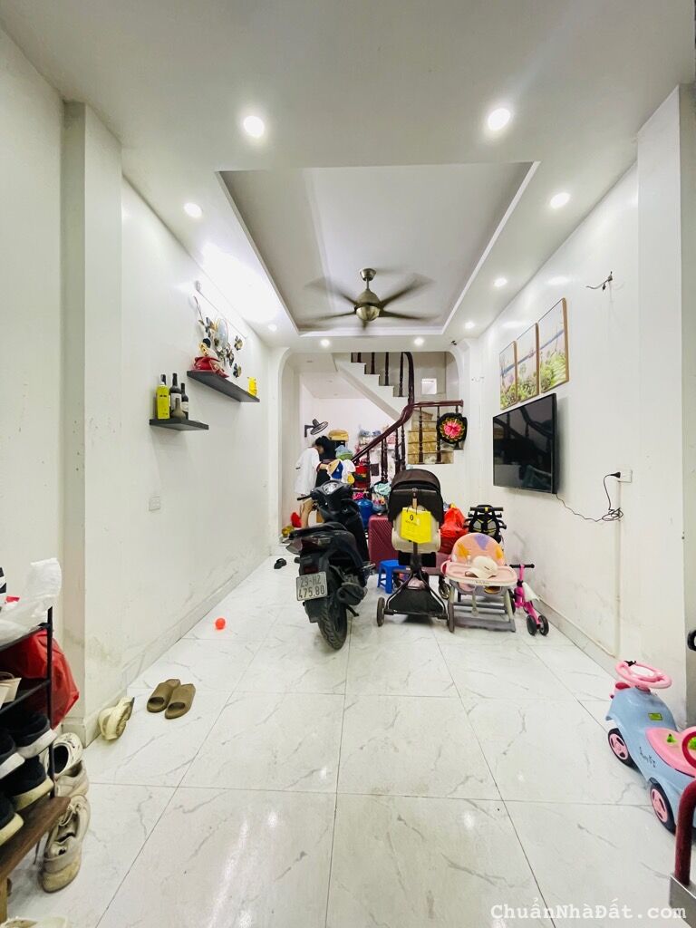 KHƯƠNG ĐÌNH, THANH XUÂN TẦNG 1 30M2, TỪ TẦNG 2 32M2, 4,7 TỶ