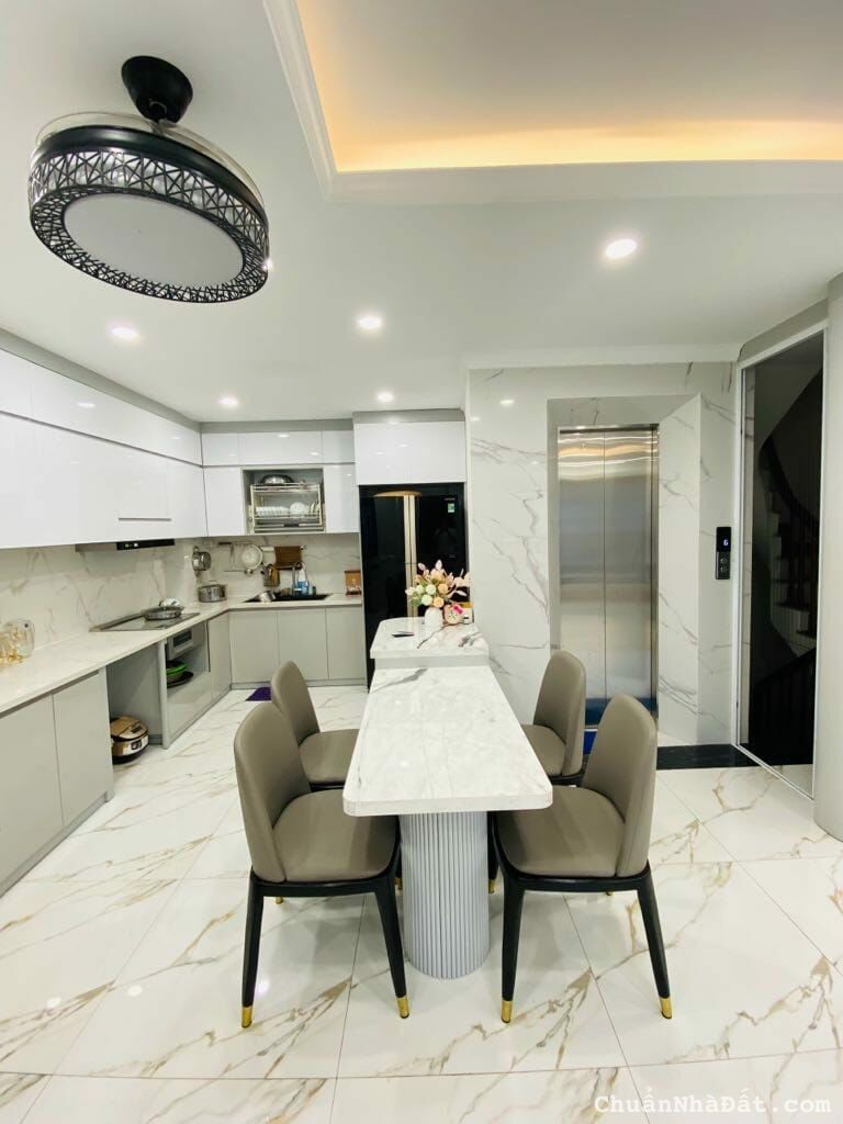 NHÀ NGÕ PHỐ NGUYỄN NGỌC NẠI, 50M2 x 7 TẦNG, 12,5 TỶ