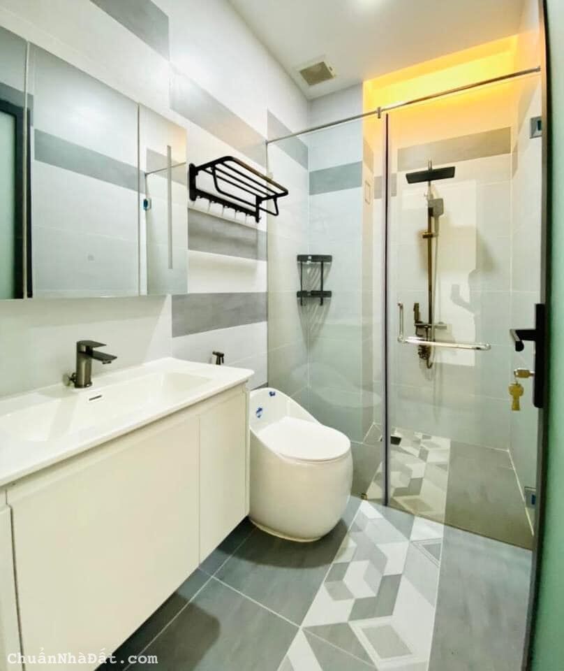 Nhà mặt tiền ngay TTTP Tân Uyên