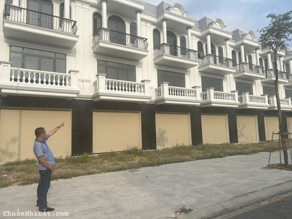 Nhà ở xã hội 470tr/căn SHR hoàn thiện full nội thất 