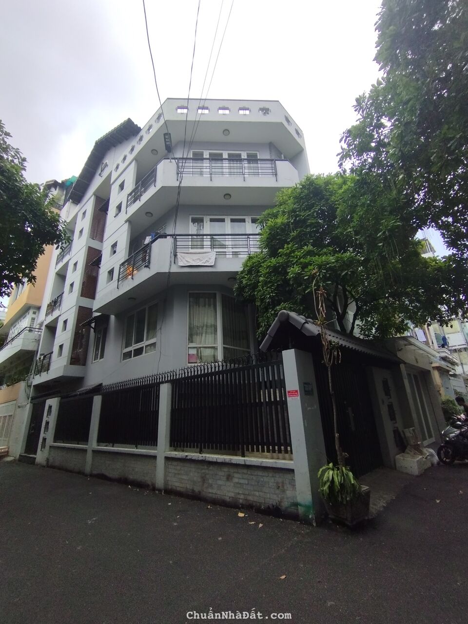 NNC DT 160m2. trệt 3 lầu. Vũ Huy Tấn . Giao nhà ngay.70triệu. Cọc 3 tt1. 0908213105 Nhân 