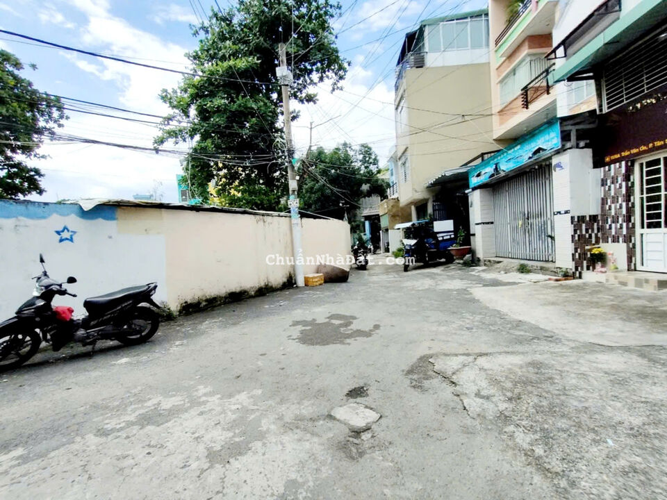 BÁN NHÀ ĐƯỜNG XE TẢI 2 TẦNG 60M2 -  GẦN AEON TÂN PHÚ-  Q. TÂN PHÚ - GIÁ 6.1 TỶ 