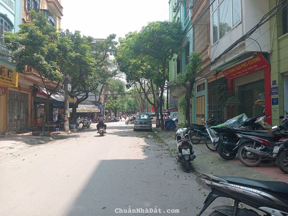 Phân lô Đền Lừ Hoàng Mai, 10 tầng, vỉa hè, ô tô tránh đỗ giá chỉ 17,9 Tỷ