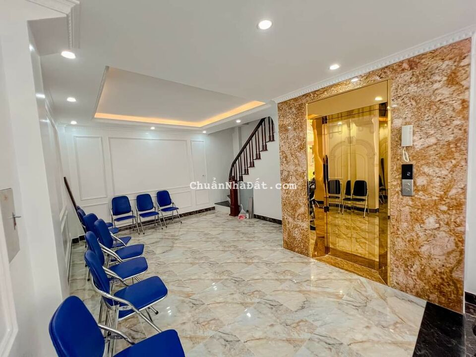 Phân lô Hoàng Đạo Thành, ô tô, 7 tầng thang máy 45m2, giá chỉ nhỉnh 10 tỷ 