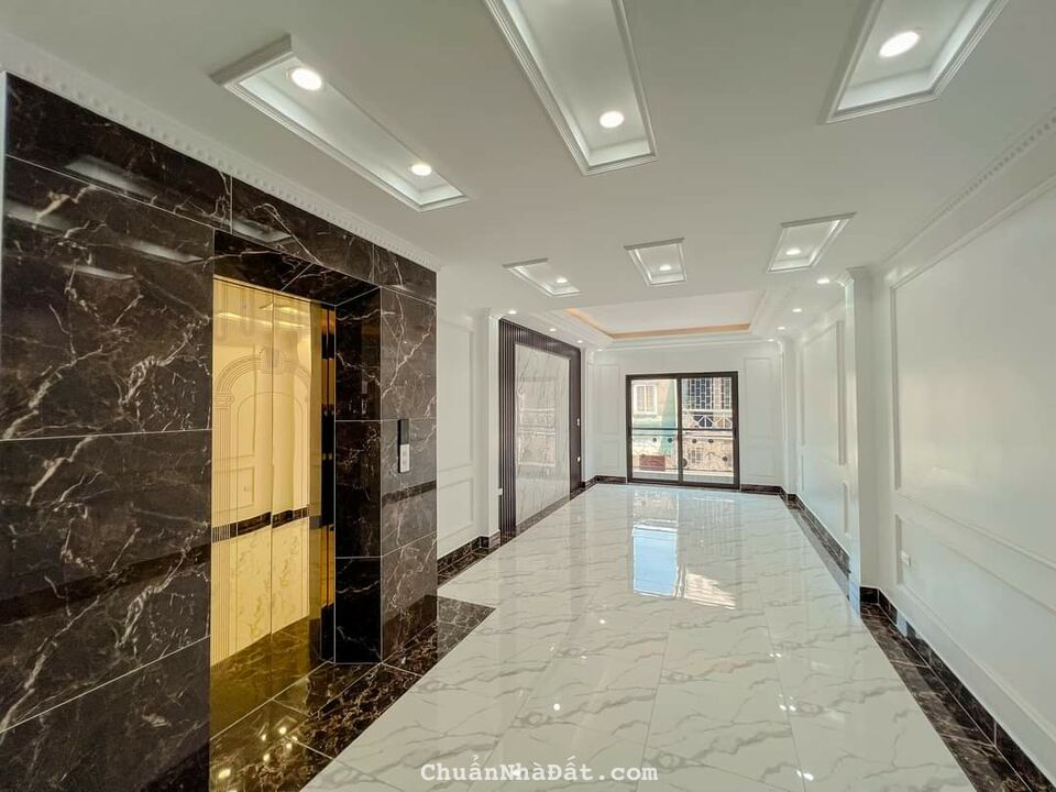 Phân lô Hoàng Đạo Thành, ô tô, 7 tầng thang máy 45m2, giá chỉ nhỉnh 10 tỷ 