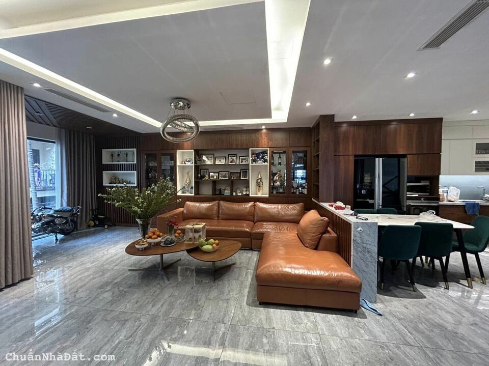 ĐƯỜNG LÁNG VỊ TRÍ MAX ĐẸP LÔ GÓC 3 MẶT NGÕ Ô TÔ KINH DOANH ĐỈNH 126m2x5 TẦNG MẶT TIỀN 7.5m, 37 tỷ 5