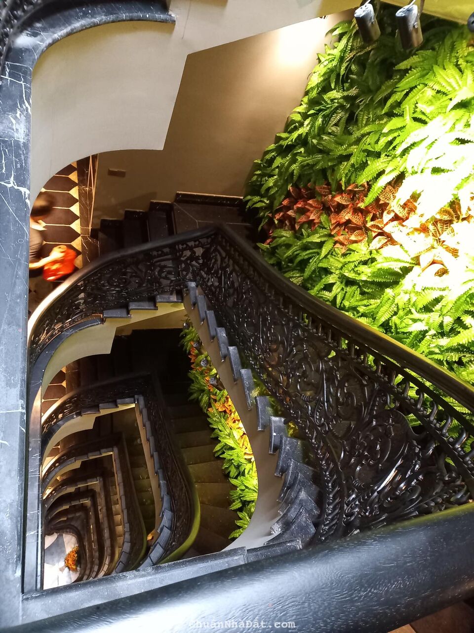 ĐẲNG CẤP HOTEL 5* MẶT PHỐ CỬA NAM - HOÀN KIẾM VIEW ĐẮC ĐỊA 179m2 x 10 TẦNG, MẶT TIỀN 8m, 190 tỷ