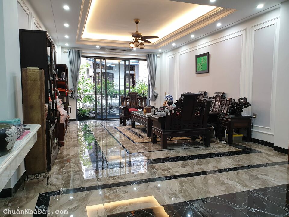 ĐẲNG CẤP! MẶT PHỐ THỊNH QUANG GARA Ô TÔ 2 THOÁNG KINH DOANH Ở SƯỚNG 70m2 9T , MT 4.5m SỔ ĐẸP 22 TỶ8