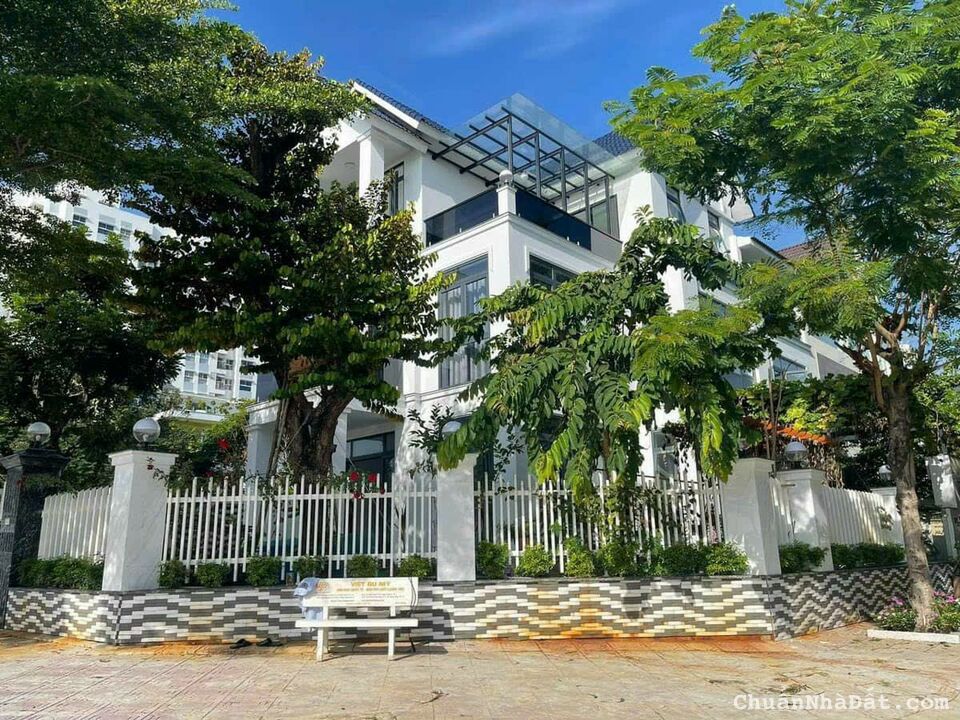 🏠 Bán Biệt Thự Vườn, 2 Mặt Tiền Vi ew Sông, Công Viên Và Sân Golf + Vị Trí: KDC Hà Đô, P.Thới An.