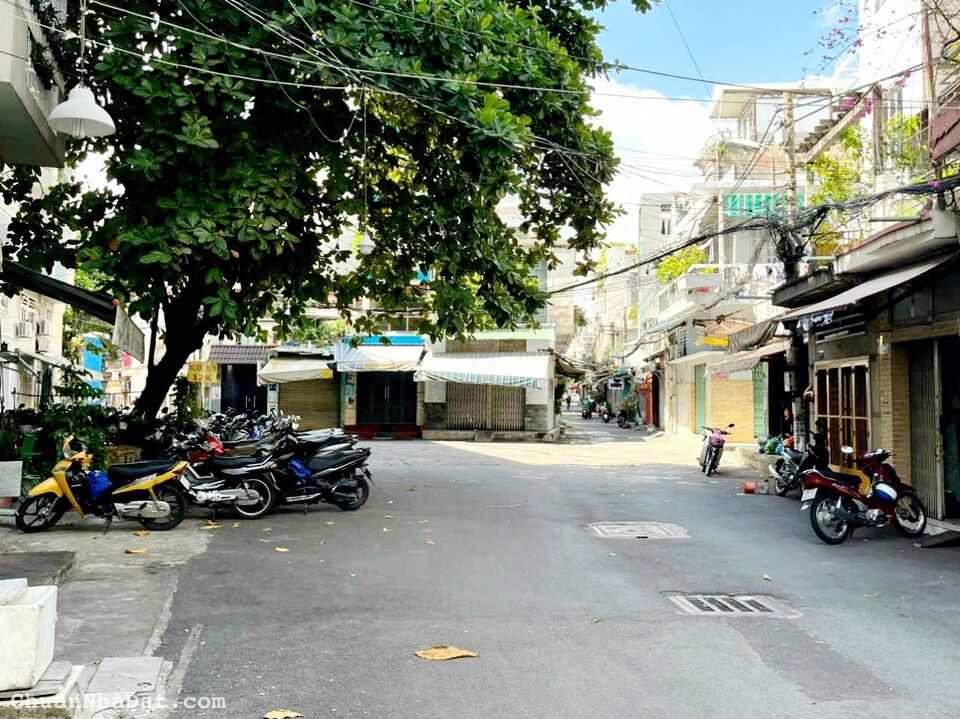 🌹NHÀ HẺM XE TẢI, Khu VIP Huỳnh Văn Bánh,Phường 14, Phú Nhuận 👉🏻 Vị Trí : Huỳnh Văn Bánh, PN 