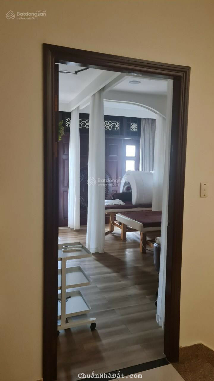 Cho thuê nhà mặt tiền đường Hoa Lan, Phường 2, Phú Nhuận. (8m x 16m + 5 lầu) Cho thuê nhà mặt tiền đường Hoa Lan, Phường 2, Phú Nhuận. (8m x 16m + 5 lầu)