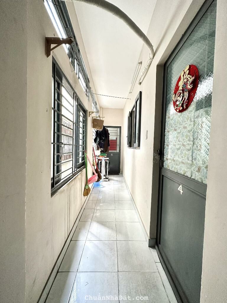 BÁN CĂN HỘ DỊCH VỤ QUẬN 10- SÁT MẶT TIỀN- XE HƠI ĐỖ CỔNG-68M2- 11 PHÒNG-DT 40TR/THÁNG-CHỈ NHỈNH 7ty BÁN CĂN HỘ DỊCH VỤ QUẬN 10- SÁT MẶT TIỀN- XE HƠI ĐỖ CỔNG-68M2- 11 PHÒNG-DT 40TR/THÁNG-CHỈ NHỈNH 7ty