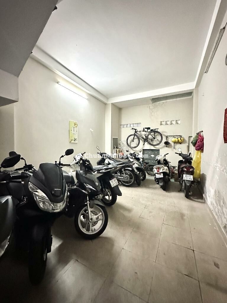 BÁN CĂN HỘ DỊCH VỤ QUẬN 10- SÁT MẶT TIỀN- XE HƠI ĐỖ CỔNG-68M2- 11 PHÒNG-DT 40TR/THÁNG-CHỈ NHỈNH 7ty BÁN CĂN HỘ DỊCH VỤ QUẬN 10- SÁT MẶT TIỀN- XE HƠI ĐỖ CỔNG-68M2- 11 PHÒNG-DT 40TR/THÁNG-CHỈ NHỈNH 7ty