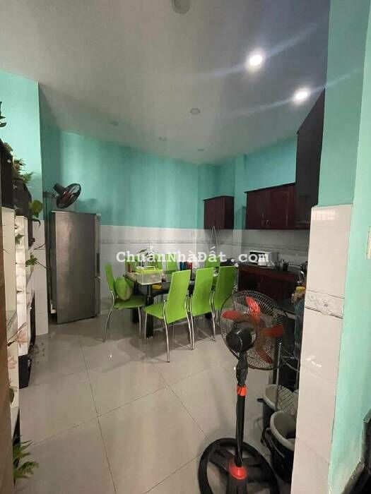 ☘️NHÀ NGAY TRUNG TÂM TÂN QUY- QUẬN 7- TRƯỚC NHÀ ĐƯỜNG 4M 👉6* 14m 👉3 TẦNG- 4 PHÒNG NGỦ