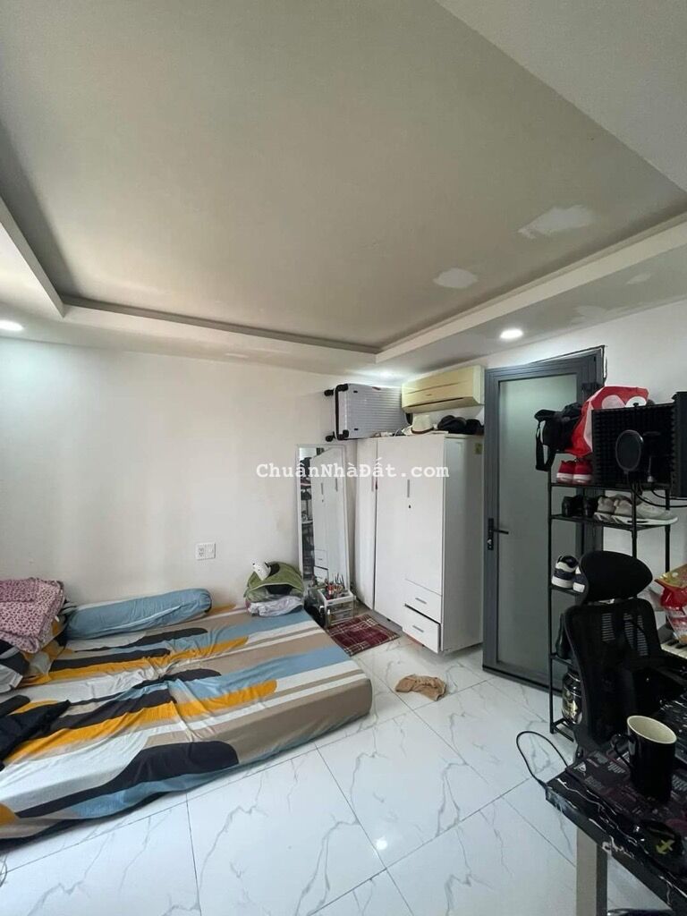 BÌNH THẠNH GIÁP QUẬN 1- CĂN HỘ DỊCH VỤ 45M2- HẺM OTO- 4 TẦNG- 8PN- DT 30TR/THÁNG- NHỈNH 7 TỶ TL