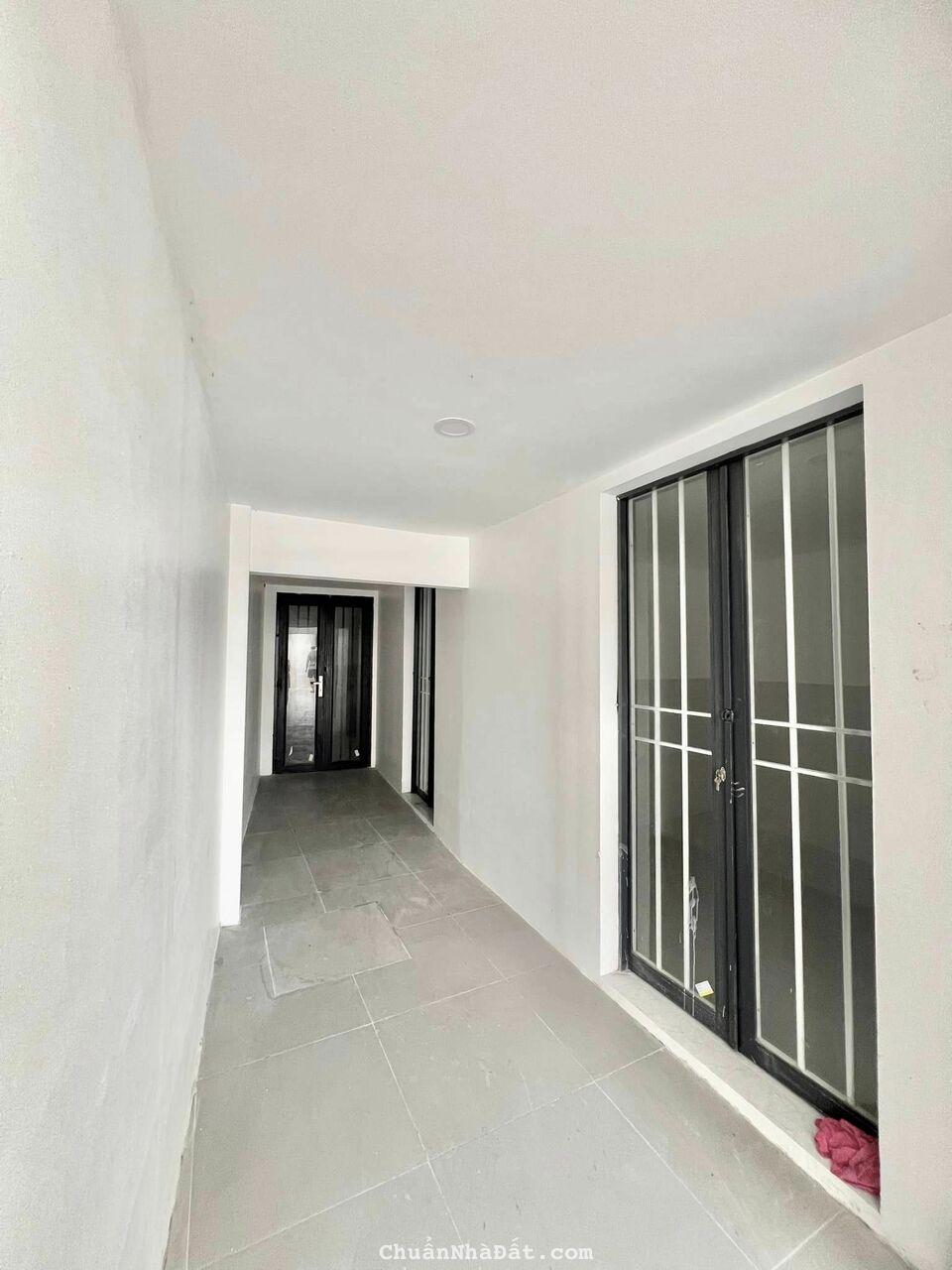 Sang gấp nhà 1 trệt 1 lầu, 890 triệu - 200m2 DTSD - 3PN, Tân Túc, Bình Chánh Sang gấp nhà 1 trệt 1 lầu, 890 triệu - 200m2 DTSD - 3PN, Tân Túc, Bình Chánh