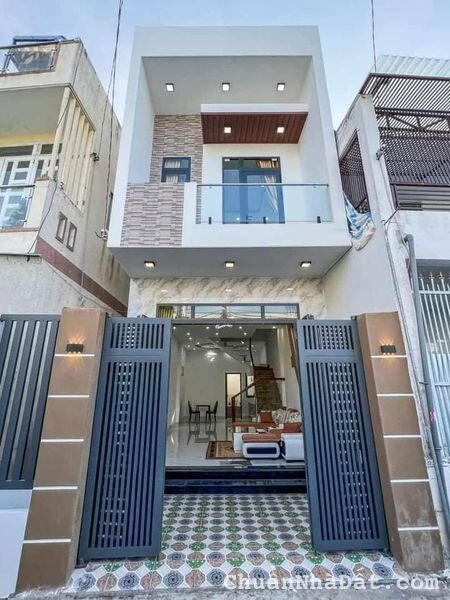 Nhà 1 trệt 1 lầu - 800 triệu - SHR - Đoàn Nguyên Tuấn - Bình Chánh