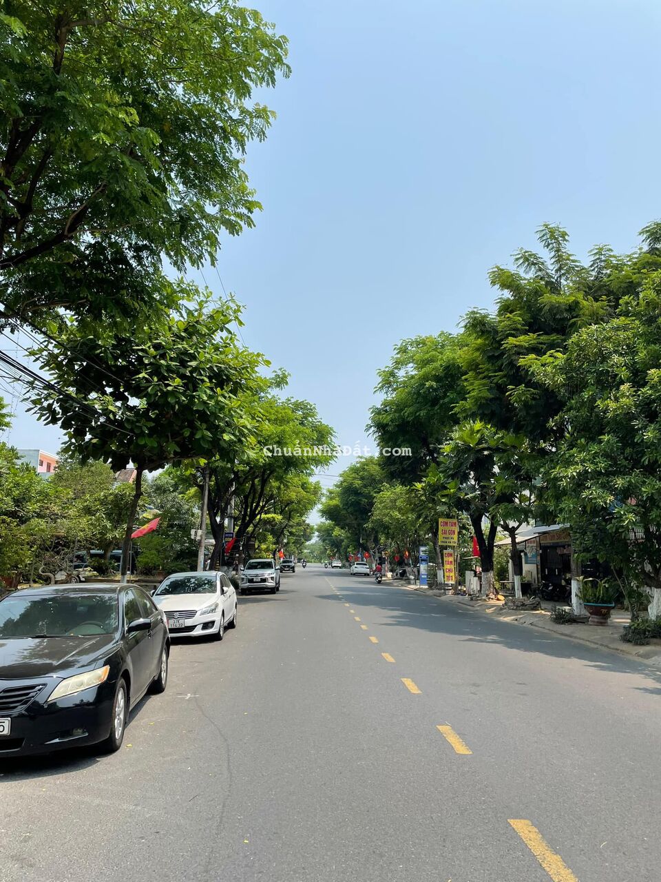 Doanh Thu Cố Định 50 triệu/ tháng. Toà căn hộ 6 tầng 11 phòng đường Văn Tiến Dũng,Hòa Xuân