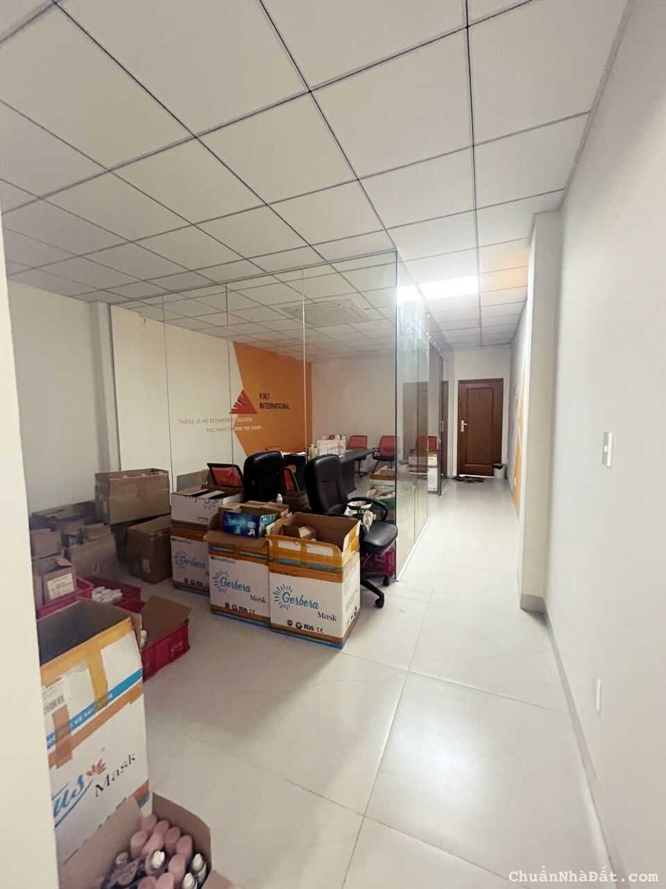 Cho Thuê Nhà Mặt Tiền Khu K300, P12, Q. Tân Bình ( 5x20 ) 4 Lầu Có Hầm Thang Máy Cho Thuê Nhà Mặt Tiền Khu K300, P12, Q. Tân Bình ( 5x20 ) 4 Lầu Có Hầm Thang Máy