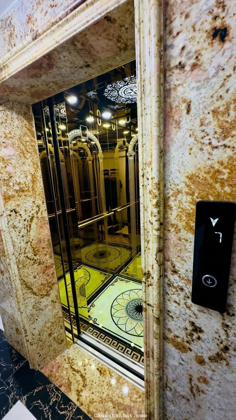 BÁN TOÀ NHÀ THÁI HÀ ĐỐNG ĐA - 65M 7T MT 4M - GARA OTO VÀO NHÀ THANG MÁY KINH DOANH Ở CỰC SƯỚNG