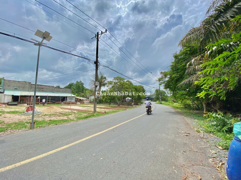 Thiếu tiền trả lãi vay bank bán lỗ nền đất ở Trần Đại Nghĩa , Tân Kiên ,Bình Chánh, 1.8 tỷ 120m2. Thiếu tiền trả lãi vay bank bán lỗ nền đất ở Trần Đại Nghĩa , Tân Kiên ,Bình Chánh, 1.8 tỷ 120m2.