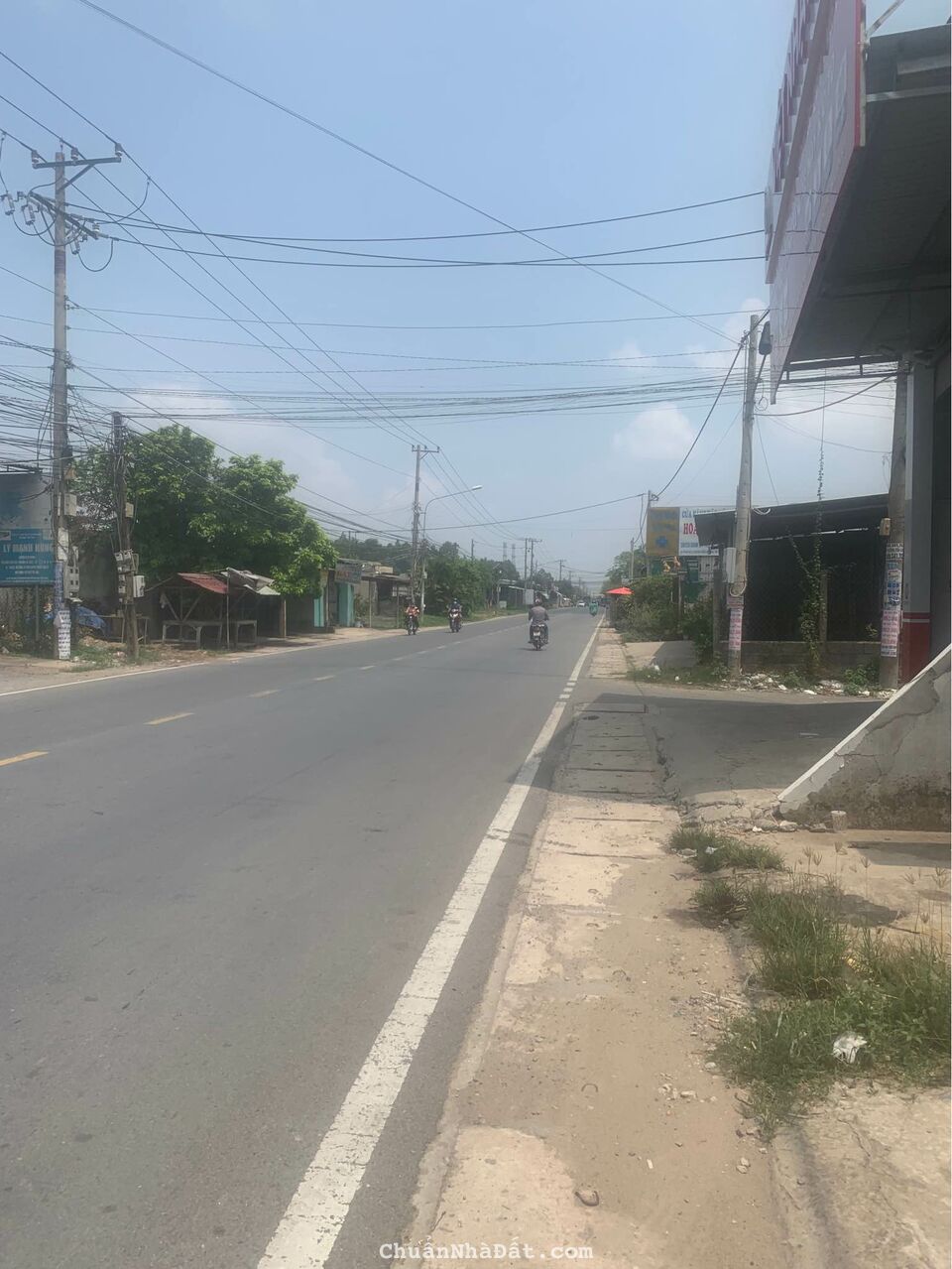 Cần thanh lý ngay Lô đất hướng Tây ở KCN TÂN ĐỨC, Long An. Giá bao mềm chỉ 2 tỷ . 125m2