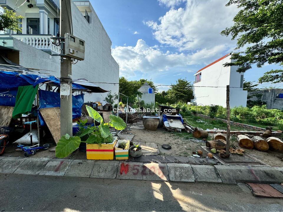 Bán ra nền đất ở Võ Văn Vân , Vĩnh Lộc B, Bình Chánh, 90m2, 2.5 tỷ 