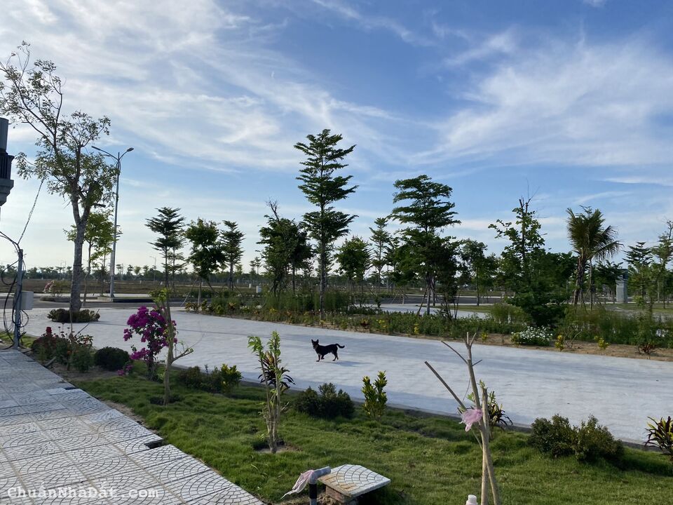 Mở bán dự án Hội An Legacity liền kề Phố Cổ Hội An. Giá chỉ từ 28tr/m2. Booking 0905589902 Mở bán dự án Hội An Legacity liền kề Phố Cổ Hội An. Giá chỉ từ 28tr/m2. Booking 0905589902