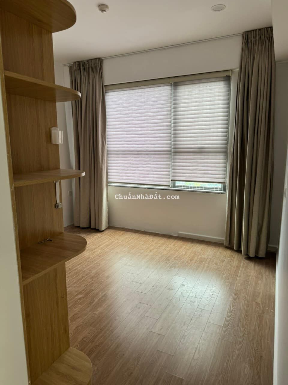 Cho thuê căn hộ No01 Berriver Bồ Đề, 84m2 2PN Full đồ 15tr.