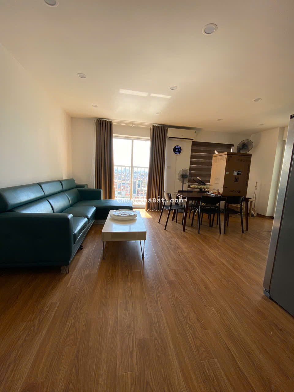 Cho thuê căn hộ tầng trung Berriver Long Biên 90m2 2PN Full đồ giá 14tr.