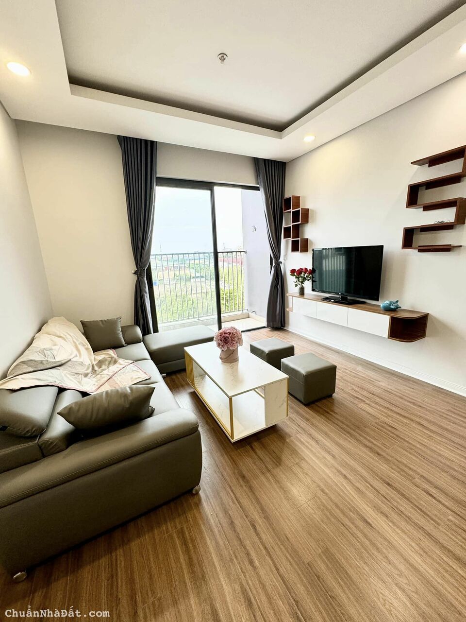 Cho thuê căn hộ Bình Minh Garden Đức Giang, 75m2 2PN Full đồ đẹp giá 13tr.