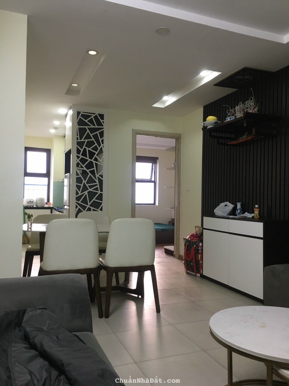 Cho thuê chung cư Ruby 3 tầng cao, 54m2 2Pn full đồ cực đẹp giá chỉ 7tr. Cho thuê chung cư Ruby 3 tầng cao, 54m2 2Pn full đồ cực đẹp giá chỉ 7tr.