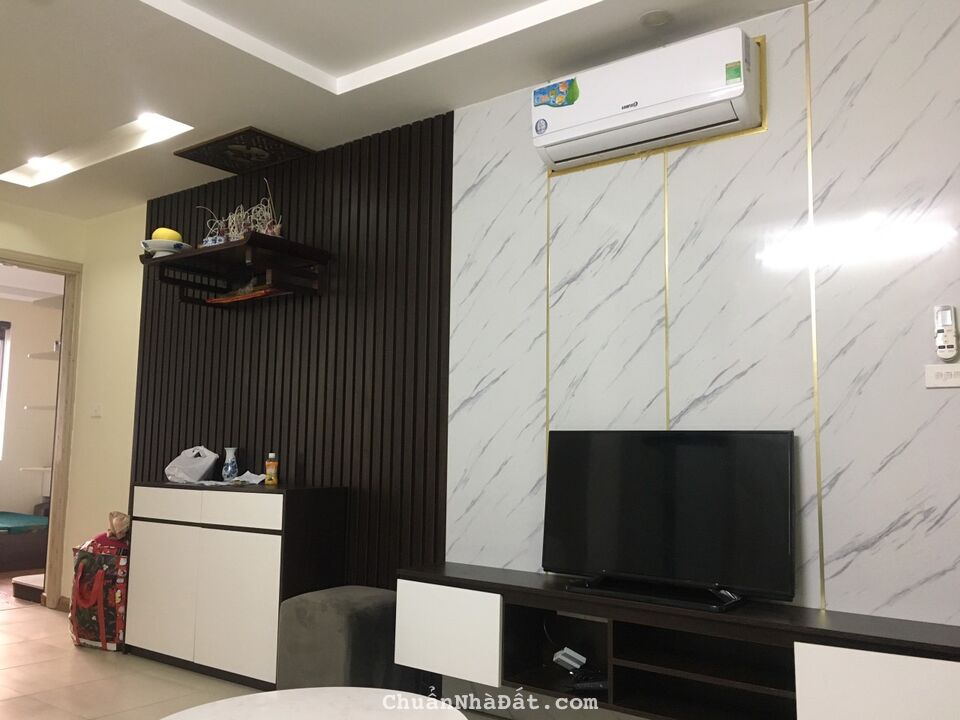 Cho thuê chung cư Ruby 3 tầng cao, 54m2 2Pn full đồ cực đẹp giá chỉ 7tr. Cho thuê chung cư Ruby 3 tầng cao, 54m2 2Pn full đồ cực đẹp giá chỉ 7tr.