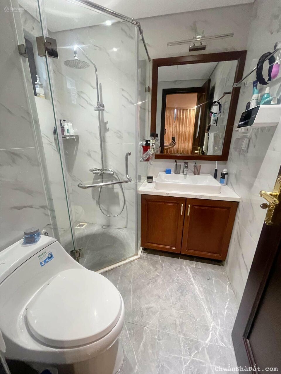 Cho thuê căn hộ HC Golden Bồ Đề, Long Biên 2PN 2WC Full đồ giá 12,5tr.